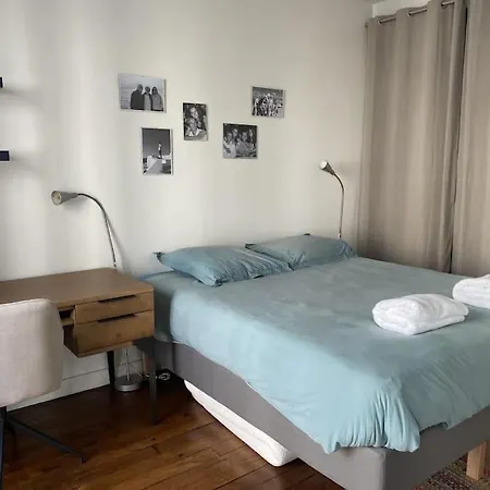 Апартаменты Exceptional Location Charme Parisien *